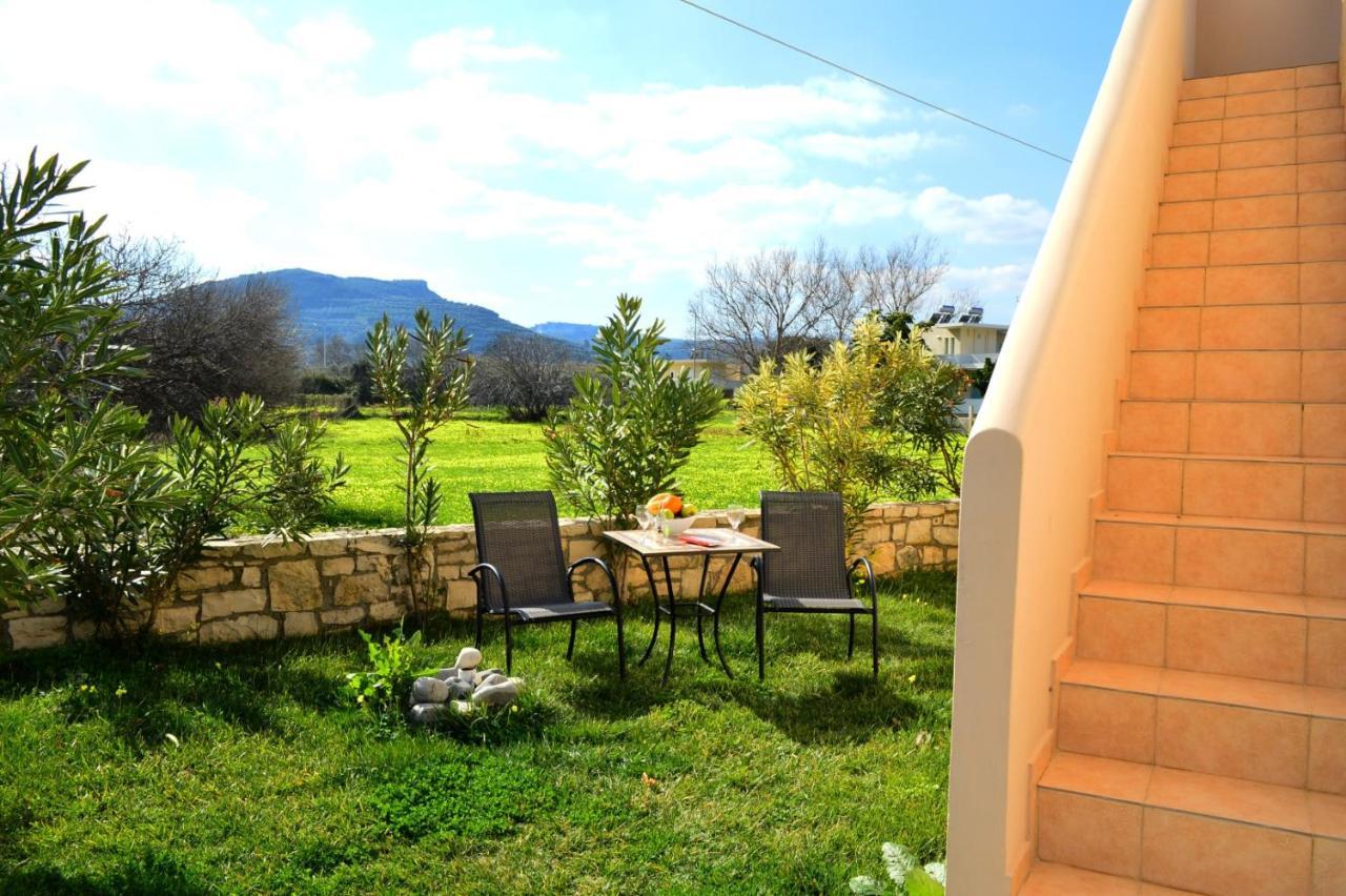 Villa Nopigia Homeleader エクステリア 写真